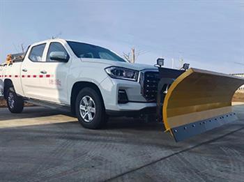 皮卡、大車330XCC除雪鏟