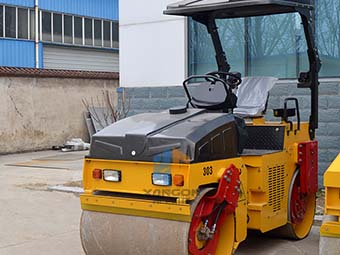 座駕壓路機實用性能無人能敵！